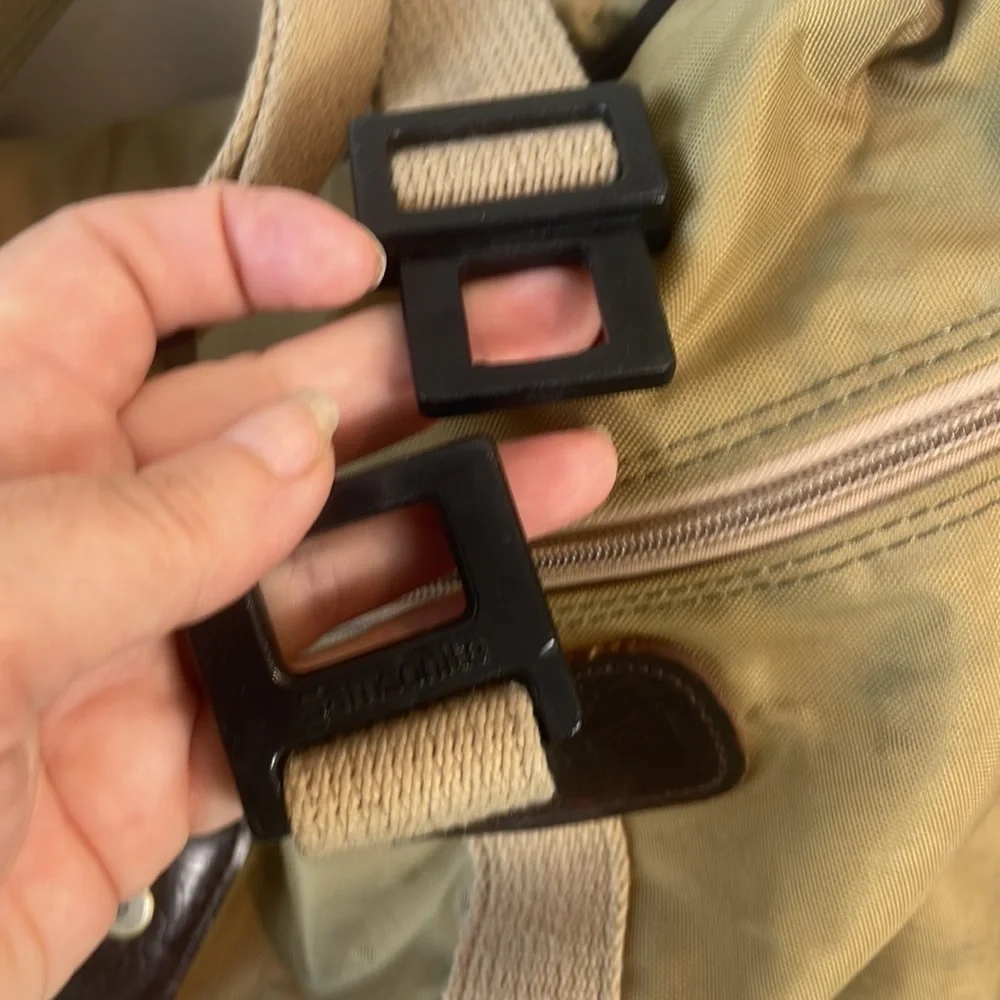 Samsonite duffel bag carry on size flawed
